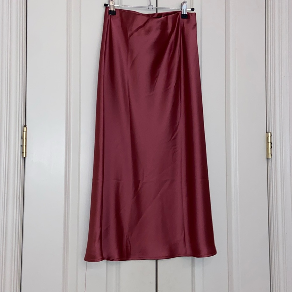 Nwot Renee C. Raspberry Slip Skirt - image 4